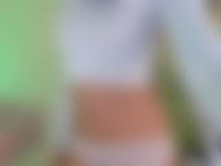 Live cam show with Franchezcaa - Hairy Pussy on studioflirtlive.com