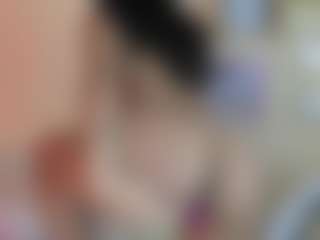 Live cam show with Franchezcaa - Skinny on sexytreat.net