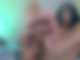 Live cam show with Franchezcaa - Genital Piercings on CamClone
