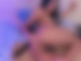 Live cam show with Franchezcaa - Spanish on StripNow | colombia