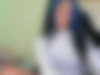 Live cam show with Franchezcaa - Ebony Small Tits on Cam Slut