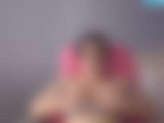LuckyLinda27's Live Sex Cam Show