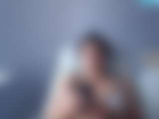 LuckyLinda27's Live Sex Cam Show