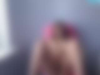 LuckyLinda27's Live Sex Cam Show
