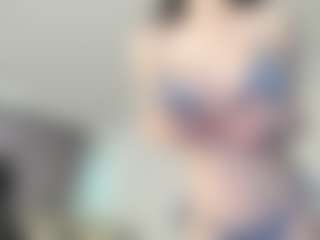 Live cam show with SugarPlumBabe15 - Skinny on Fling VIP Chat
