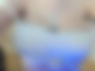 Live cam show with SugarPlumBabe15 - Blue Eyes on SquirtSoMuch