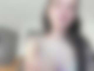 Live cam show with SugarPlumBabe15 - Shaved Pussy on Uber Horny