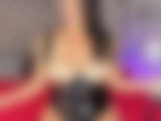 Live cam show with ValeryDiamondx - Smoking on Dolls Live