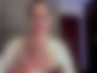 Live cam show with VaniaaCalloway - Facesitting on live18s.com