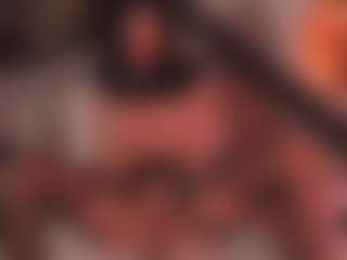 Live cam show with Victoria-Venus - Shaved Pussy on StripNow