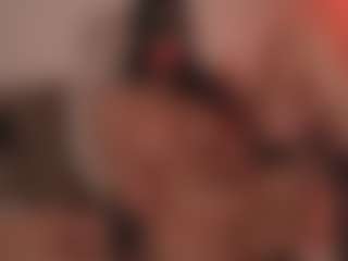 Live cam show with Victoria-Venus - White on Hubzter Live