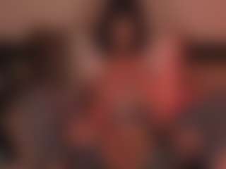 Live cam show with Victoria-Venus - Fingering on TeamSkeetLive
