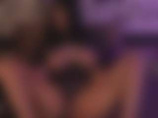 Live cam show with Victoria-Venus - Fingering on Camsoda