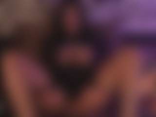 Live cam show with Victoria-Venus - Fingering on Camsoda