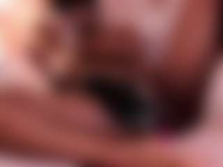WAKANDA-27's Live Sex Cam Show