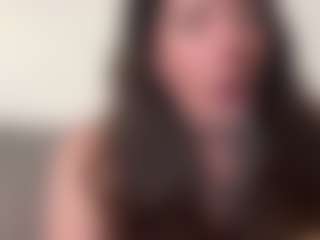 Live cam show with CarrieCat - Girlnextdoor on StripNow