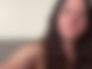 Show Live Sex Cam CarrieCat