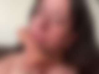 Live cam show with CarrieCat - Sexwebcam on makecum.org