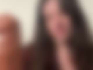 Live cam show with CarrieCat - Mobile on Gym Cam Girls