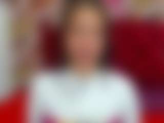 CloySmith MILF webcam performer live streaming
