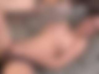 ArethaOvalles's Live Sex Cam Show