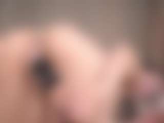 ArethaOvalles's Live Sex Cam Show