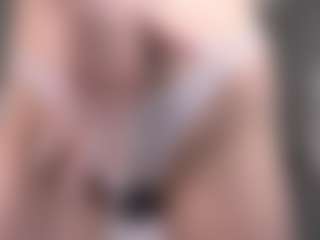 ArethaOvalles's Live Sex Cam Show