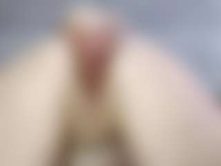 Live cam show with EvelynFischer - Green Eyes on Camsoda