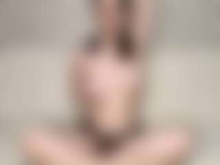 EvelynFischer's Live Sex Cam Show