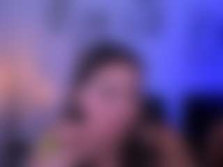 Live cam show with liana-best - Brown Hair on Soda Cam