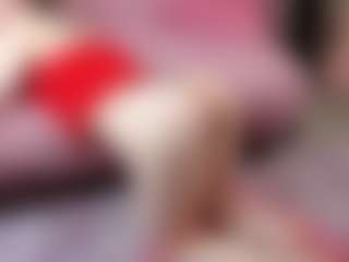 Live cam show with VelvetCares - Skinny on Gym Cam Girls
