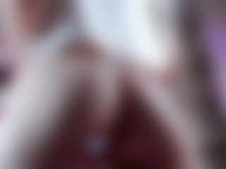 VelvetCares's Live Sex Cam Show
