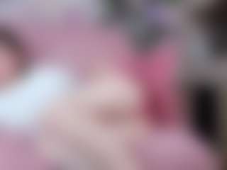 VelvetCares's Live Sex Cam Show