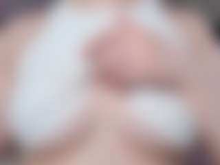 VelvetCares's Live Sex Cam Show
