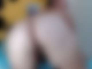 Live cam show with yeilamassbig - Orgasm on Dolls Live