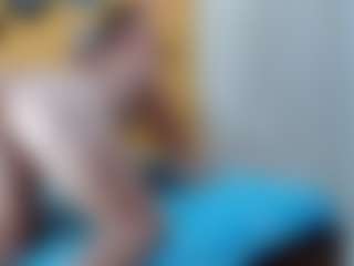yeilamassbig's Live Sex Cam Show