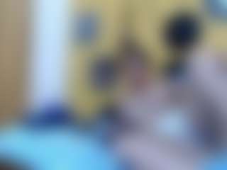 Live cam show with yeilamassbig - Tease on Gym Cam Girls
