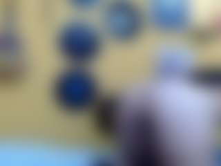 Live cam show with yeilamassbig - No Smoking on Dare Cams