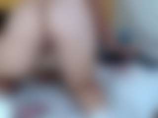yeilamassbig's Live Sex Cam Show