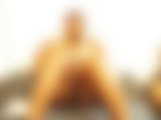 Busty42DDZA's Live Sex Cam Show