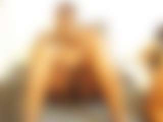 Busty42DDZA's Live Sex Cam Show