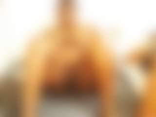 Live cam show with Busty42DDZA - Moaning on mypornchat.com