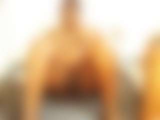 Busty42DDZA's Live Sex Cam Show