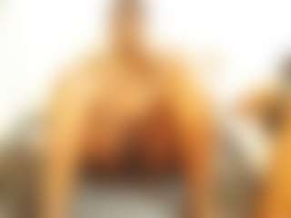 Busty42DDZA's Live Sex Cam Show