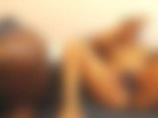 Busty42DDZA's Live Sex Cam Show