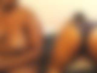 Busty42DDZA's Live Sex Cam Show