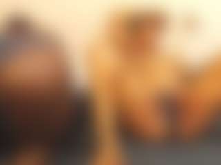 Busty42DDZA's Live Sex Cam Show