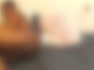 Busty42DDZA's Live Sex Cam Show