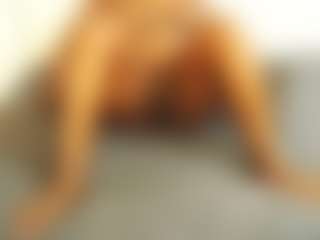 Live cam show with Busty42DDZA - Moaning on Gym Cam Girls