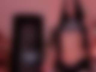 Live cam show with Cheerishh - Flashing on wildcum.com